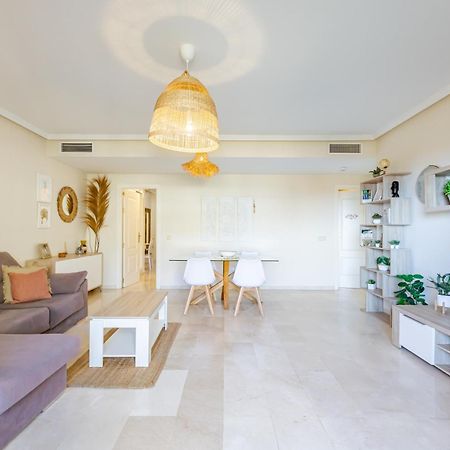 Vb Amapolas 2Bdr Sea Views & Relax Benalmadena Bagian luar foto